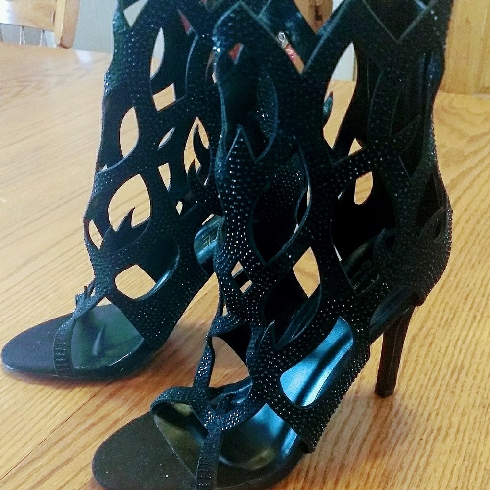 Hot Topic Exclusive Once Upon a Time High Heels